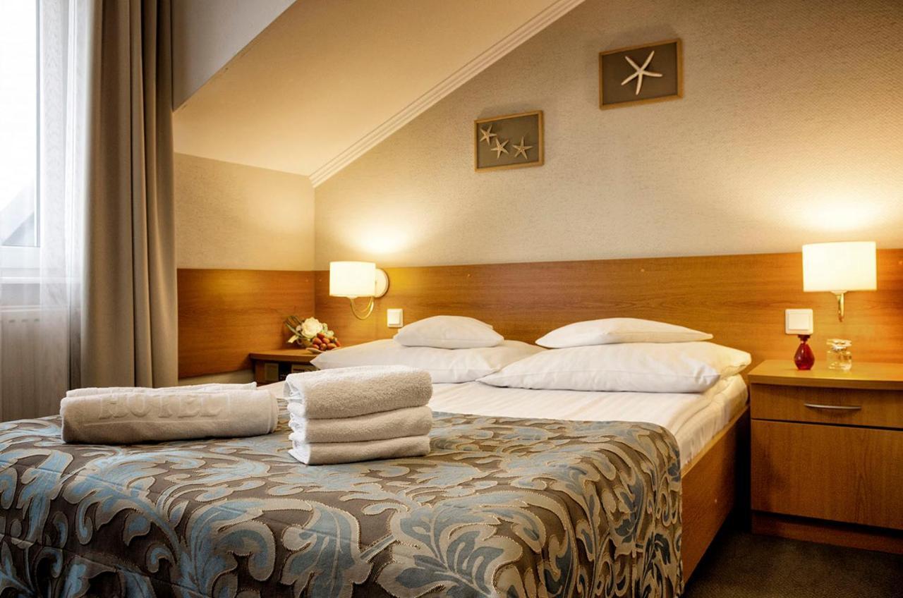 Hotel La Siesta & Medical Spa Jastrzębia Góra Buitenkant foto