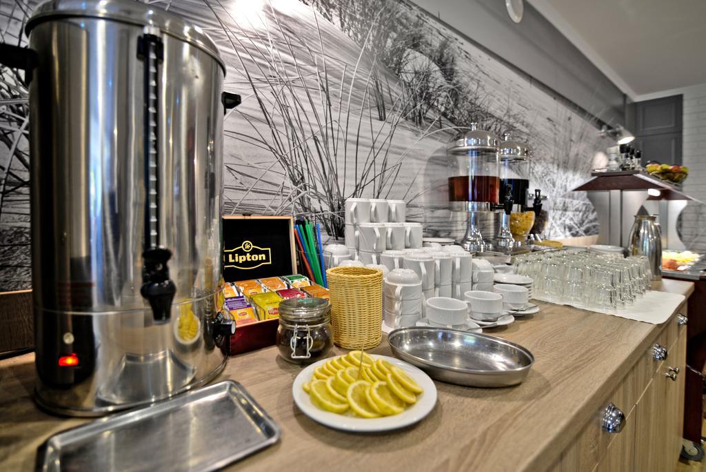 Hotel La Siesta & Medical Spa Jastrzębia Góra Buitenkant foto