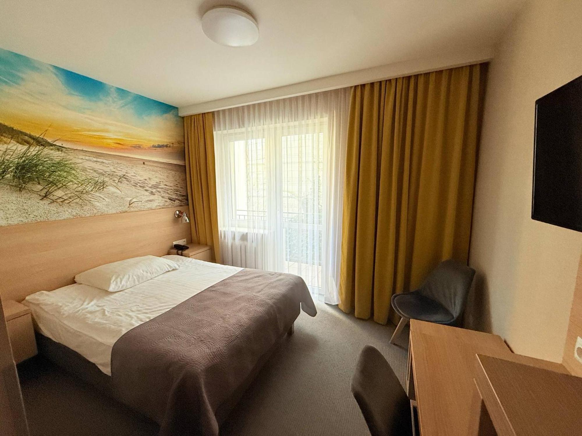 Hotel La Siesta & Medical Spa Jastrzębia Góra Buitenkant foto