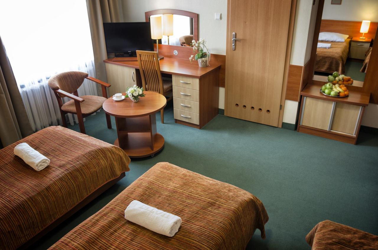 Hotel La Siesta & Medical Spa Jastrzębia Góra Buitenkant foto