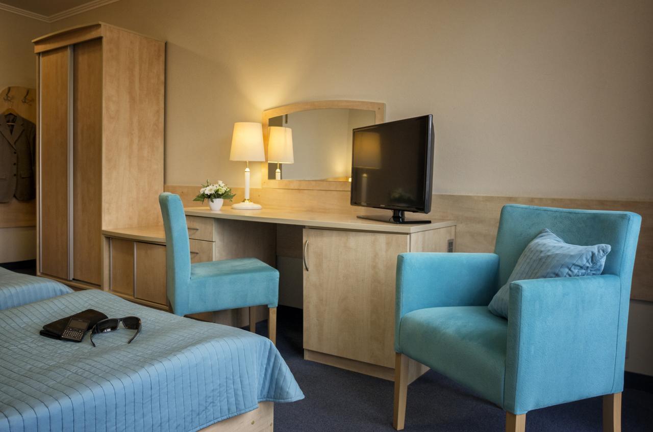 Hotel La Siesta & Medical Spa Jastrzębia Góra Buitenkant foto